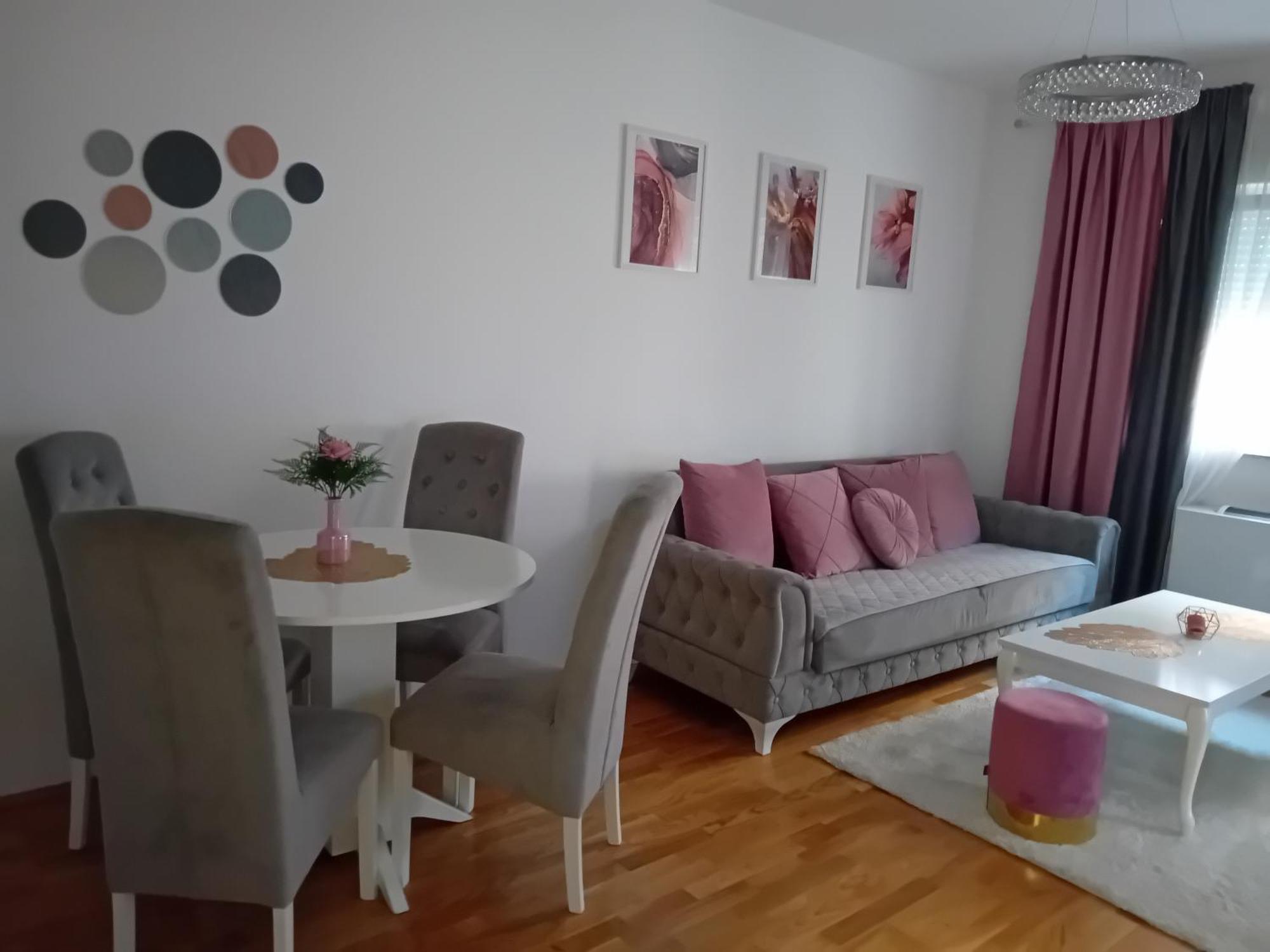 Skyline Apartment 비옐리나 외부 사진